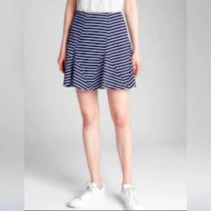 Gap Soft Ponte Skirt | Color Navy stripe | Size XL